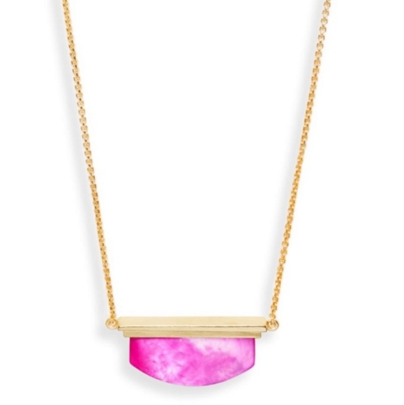 NWT Kendra Scott Dean Magenta Mother of Pearl Gold Adjustable Necklace - Picture 5 of 14